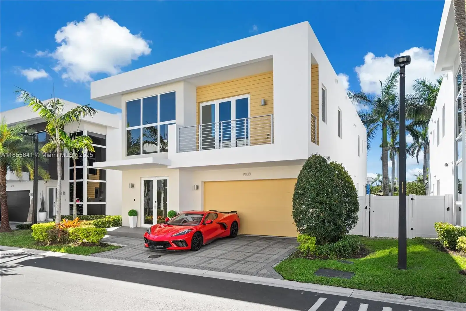 9830 NW 74th Ter, Doral FL 33178 photo 5