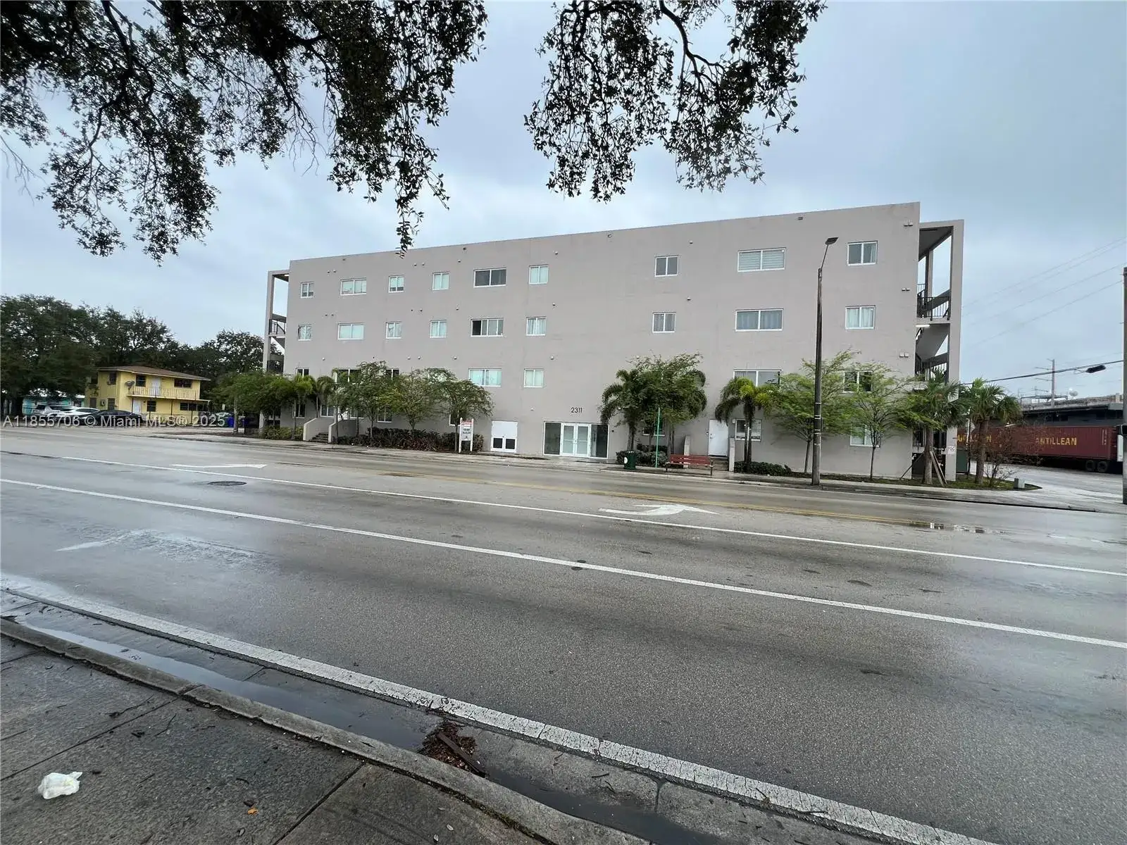 2311 NW 22nd Ave # 303, Miami FL 33142 photo 2