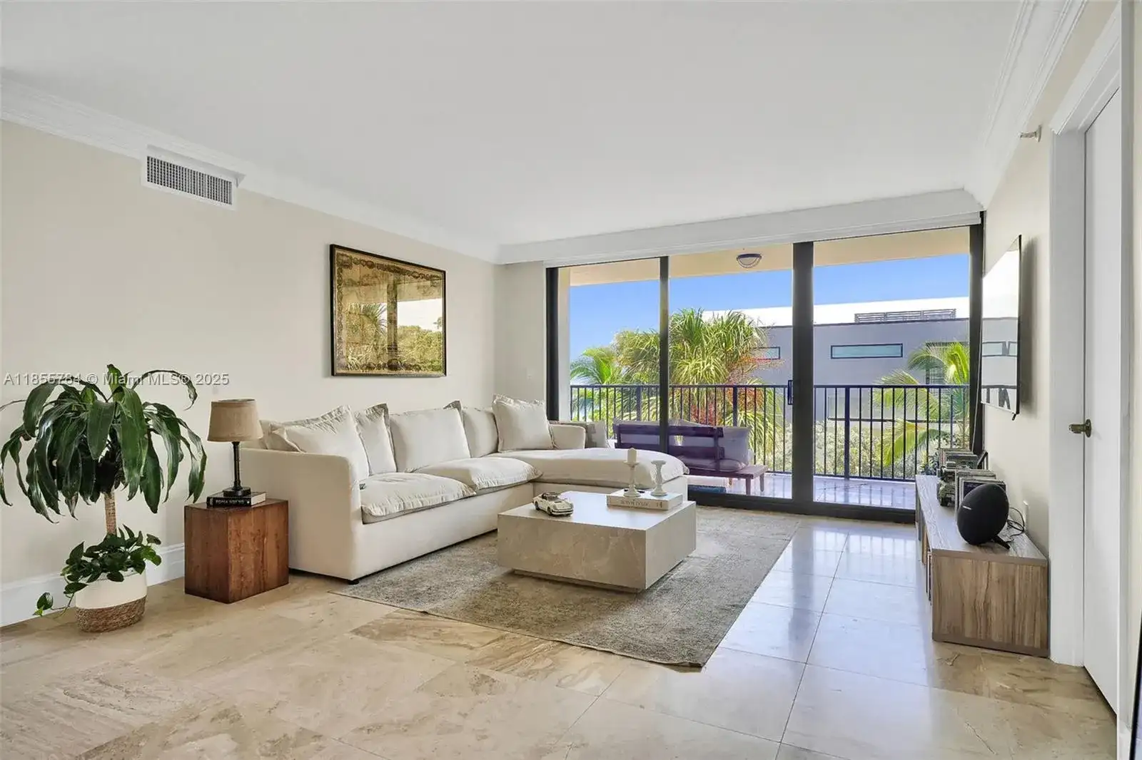 801 N Venetian Dr # 201, Miami FL 33139 photo 5