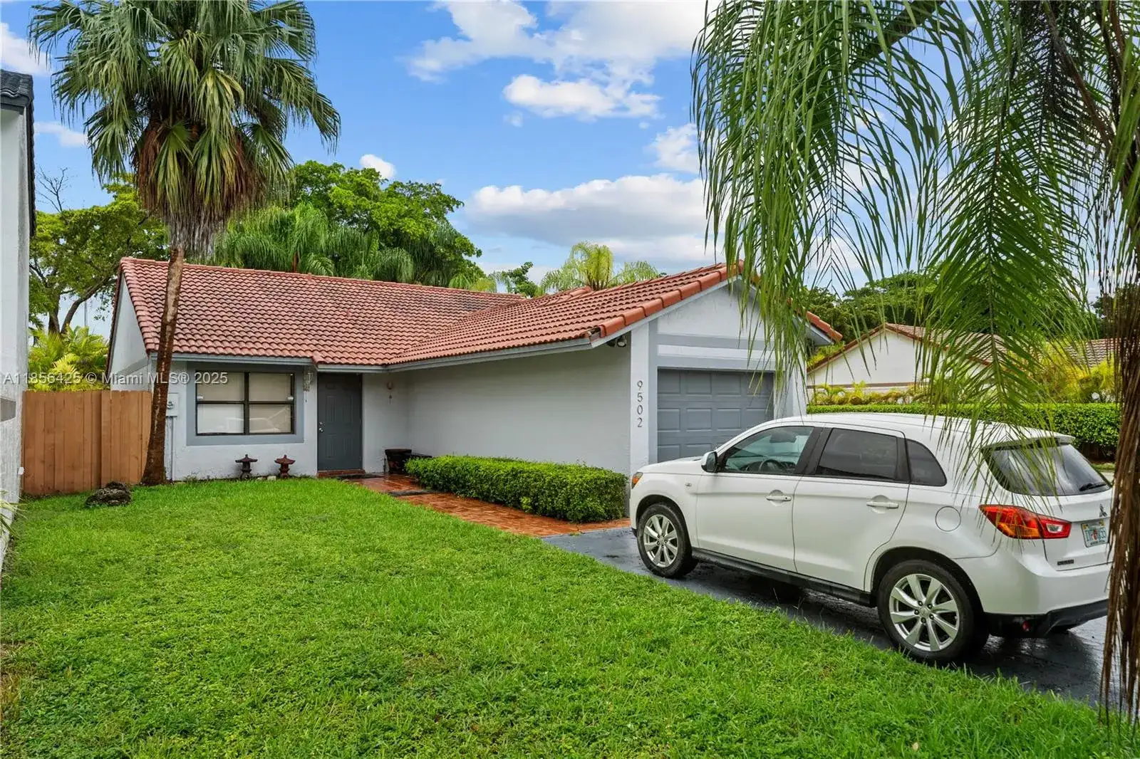 9502 SW 151st Ct, Miami FL 33196 photo 3