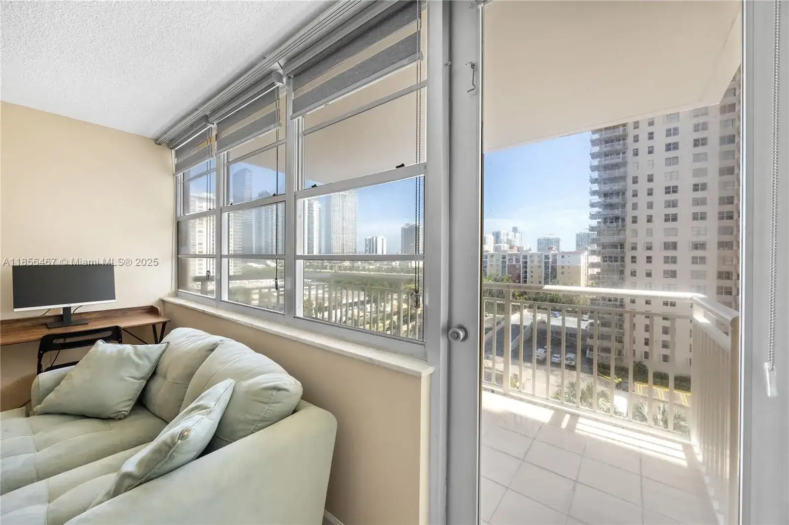 251 174th St # 812, Sunny Isles Beach FL 33160 photo 3