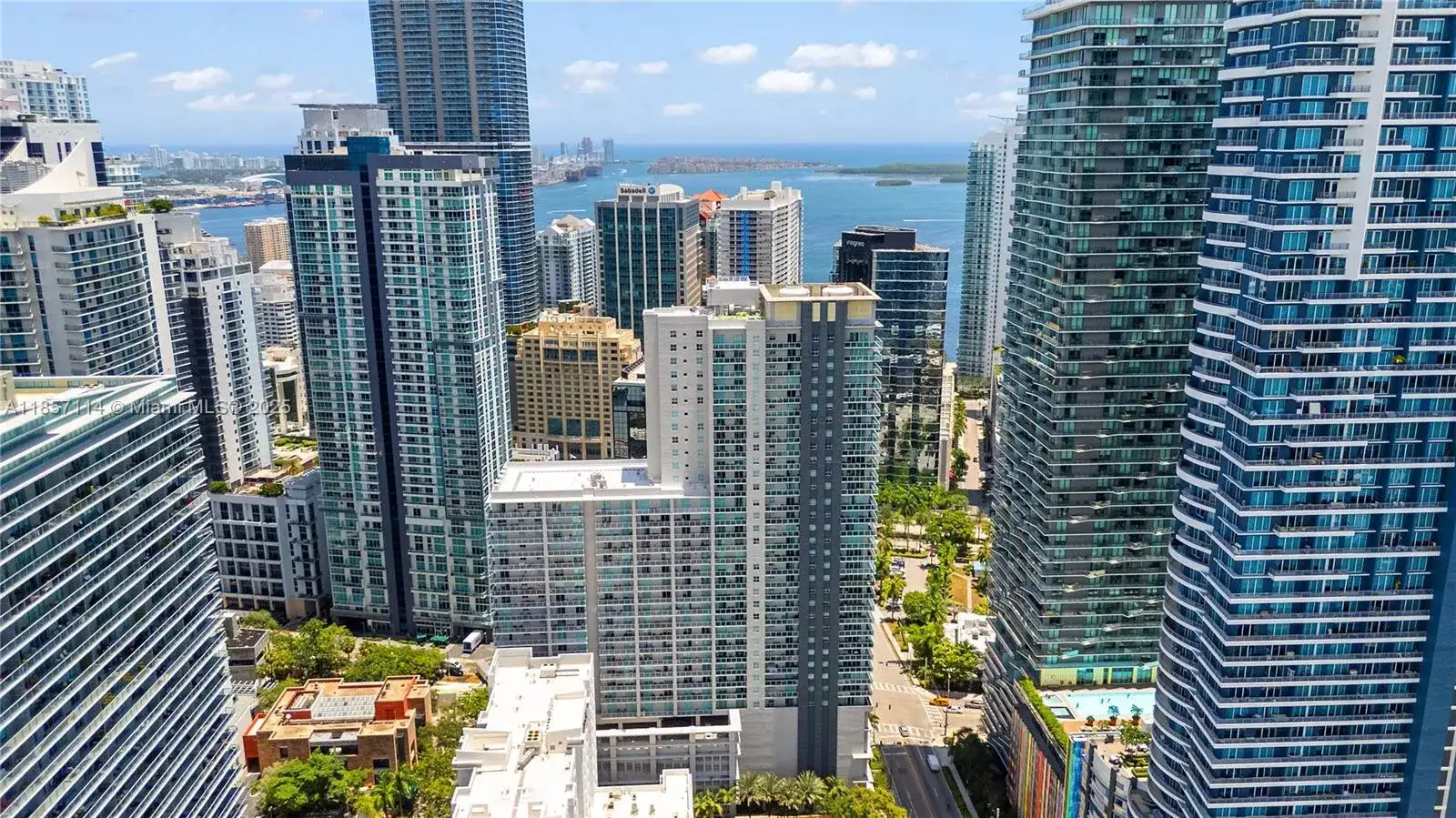 1250 S Miami Ave # 3506, Miami FL 33130 photo 3