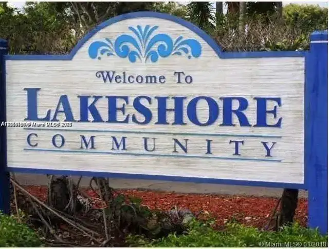 889 Hamilton Dr # 889I, Homestead FL 33034 photo 3