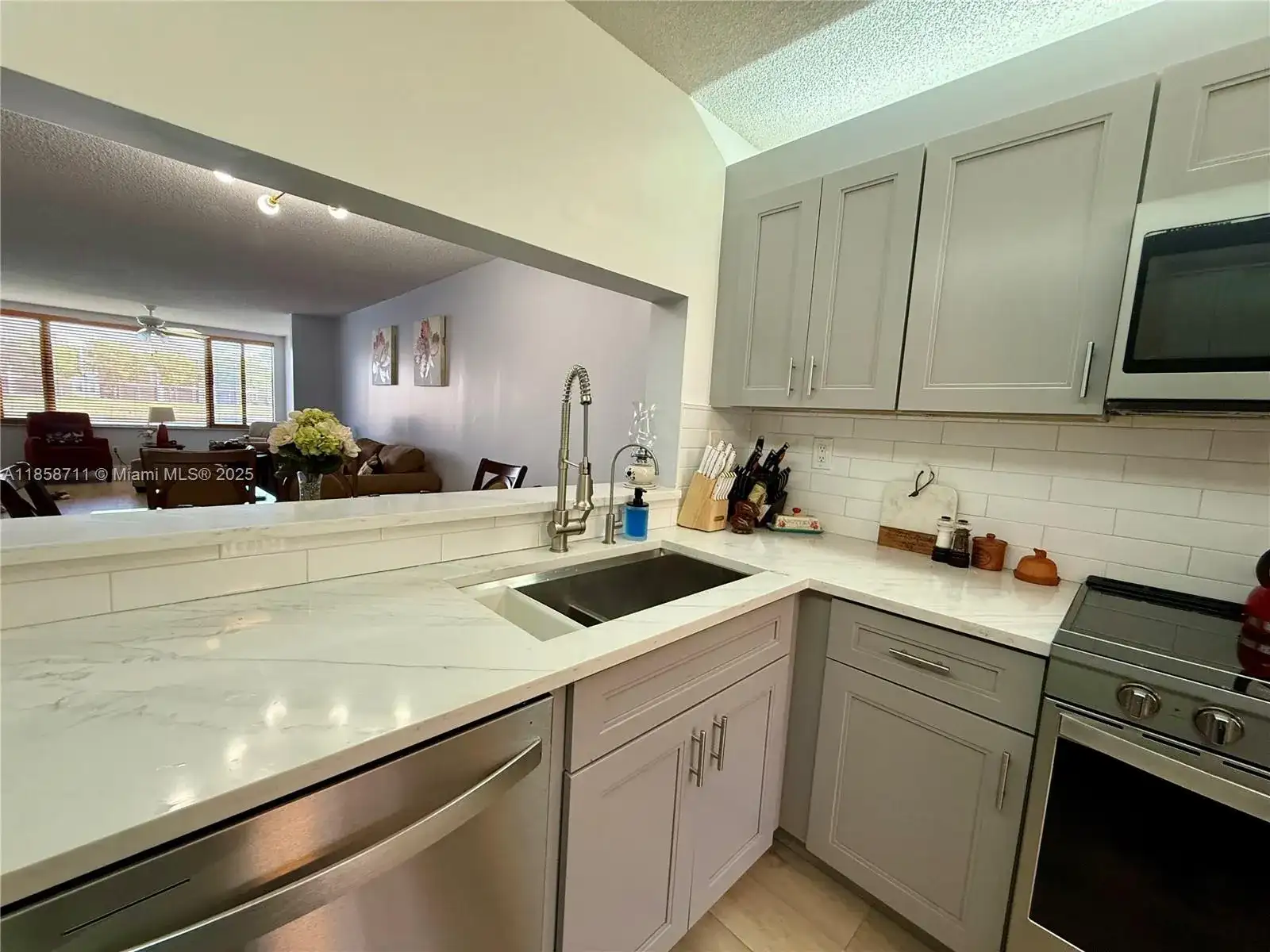 10706 W Clairmont Cir # 110, Tamarac FL 33321 photo 5