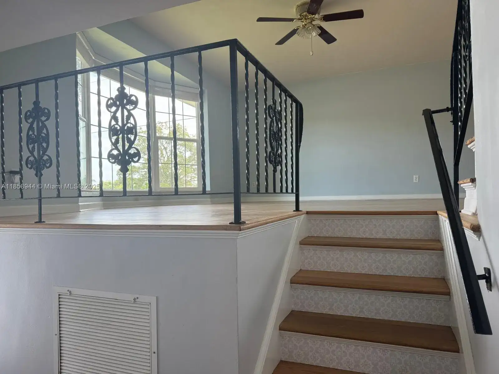 141 NW 72 WAY # A, Pembroke Pines FL 33024 photo 4