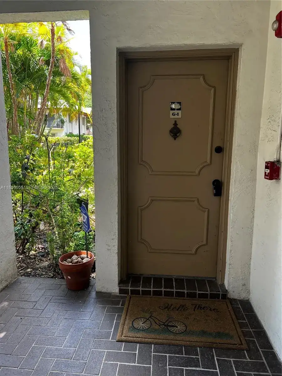 9350 SW 77th Ave # G1, Miami FL 33156 photo 3
