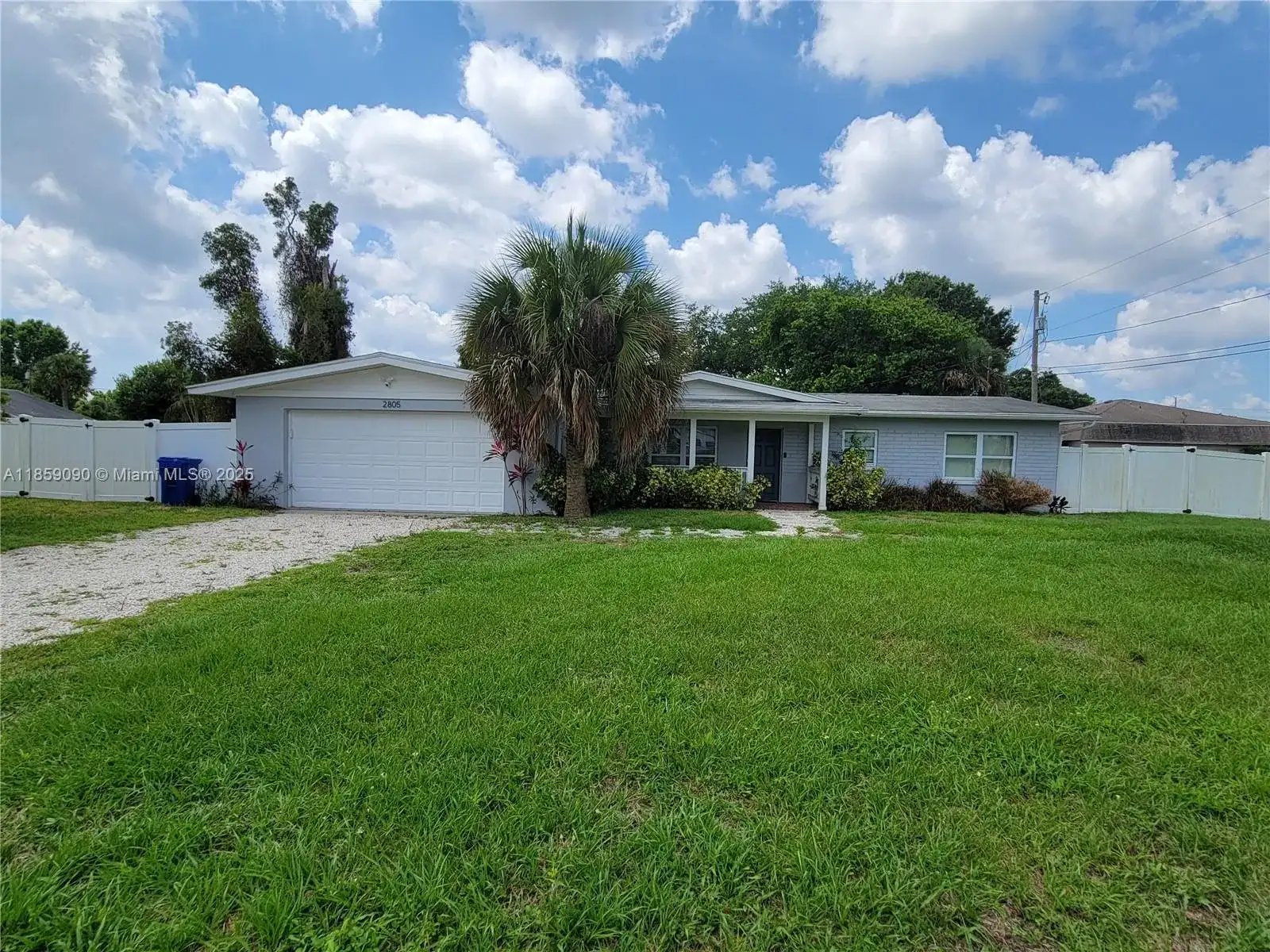 2805 13th St, Vero Beach FL 32960 photo 2