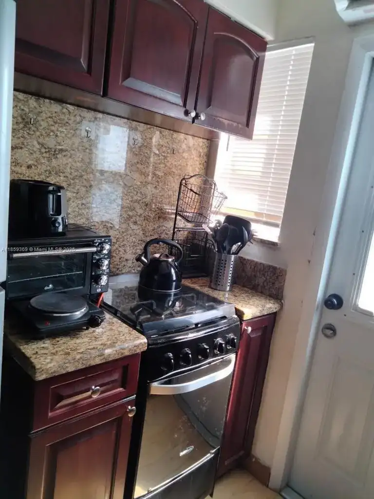 4015 Indian Creek Dr # 307, Miami Beach FL 33140 photo 5