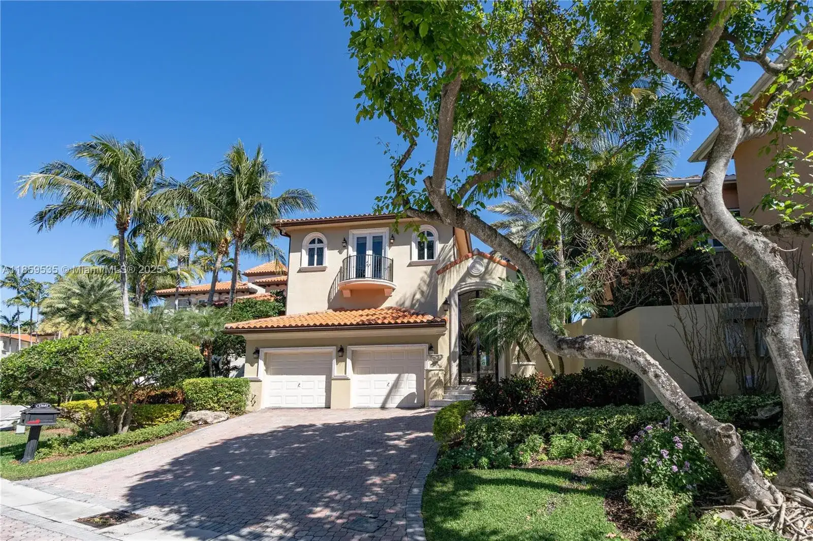 13681 Deering Bay Dr, Coral Gables FL 33158 photo 2