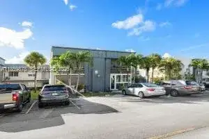 303 Burgundy G # 303, Delray Beach FL 33484 photo 5