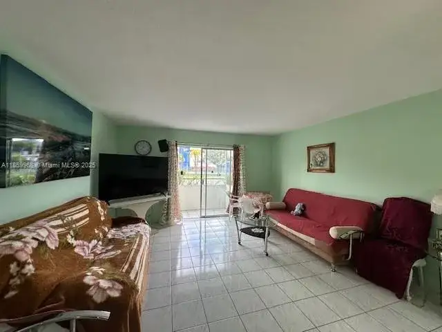 16701 NE 13th Ave # 102, Miami FL 33162 photo 3