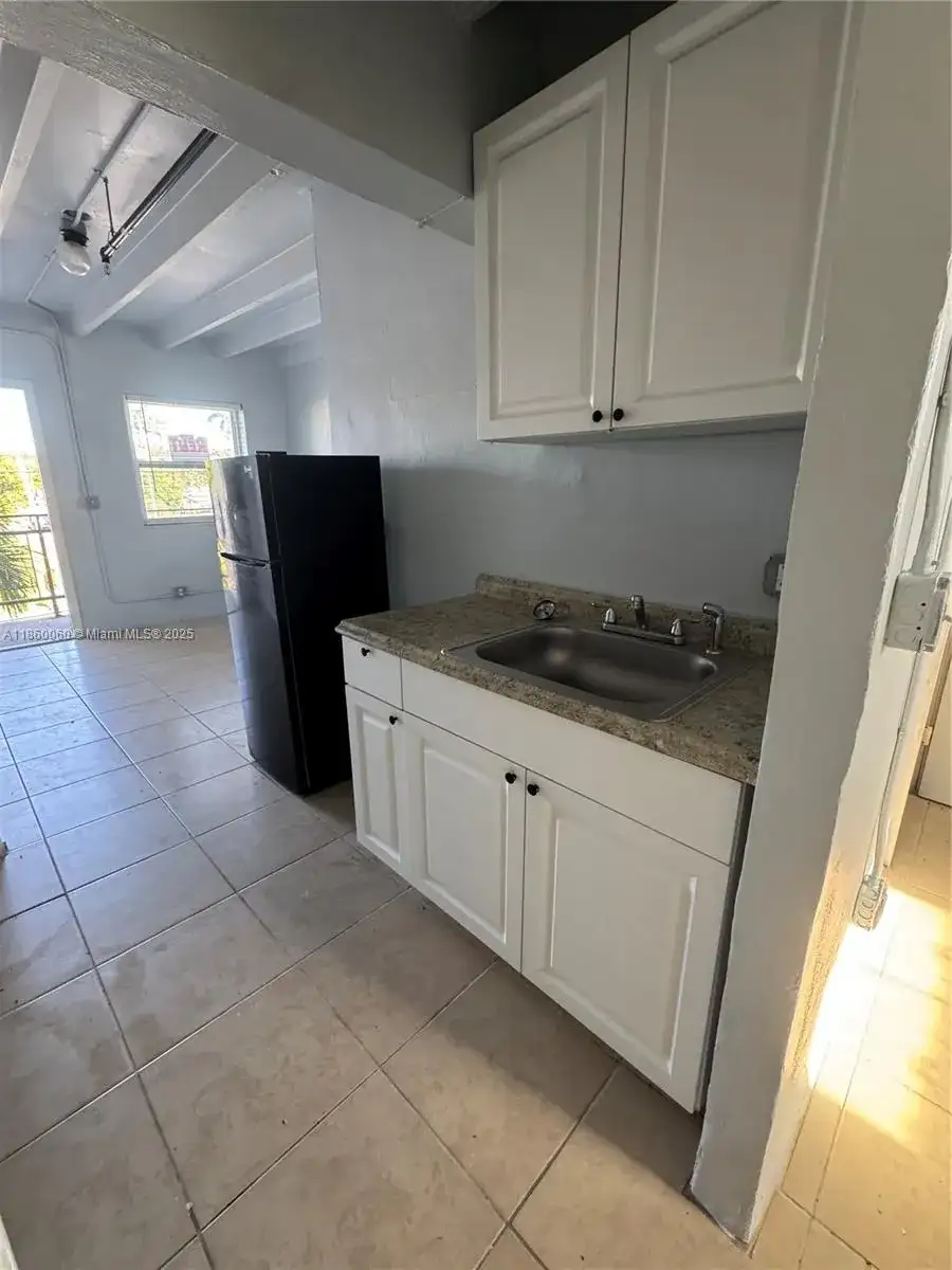 354 Rardin Ave # 12, Pahokee FL 33476 photo 3