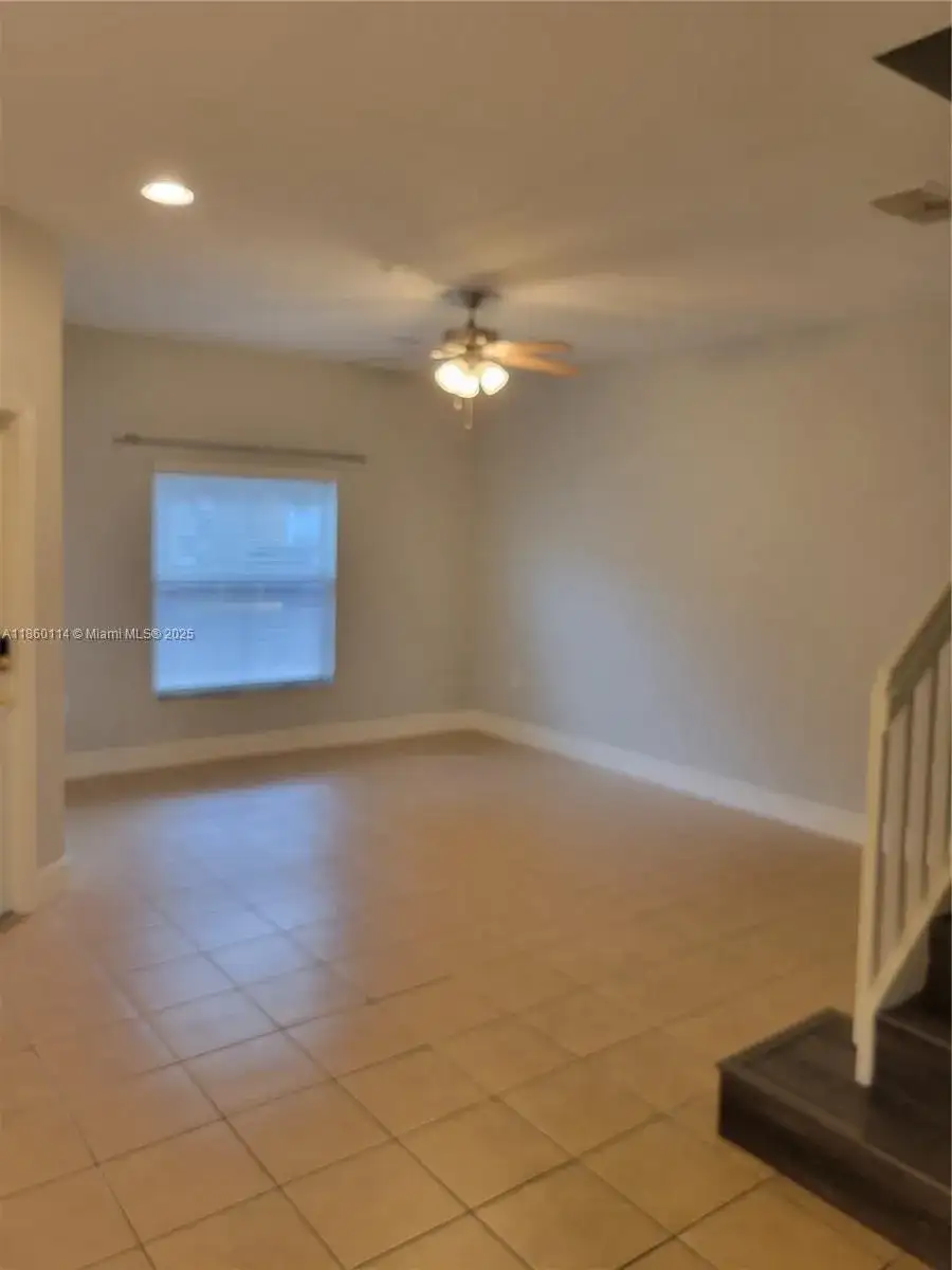 2851 W Prospect Rd # 405, Tamarac FL 33309 photo 3