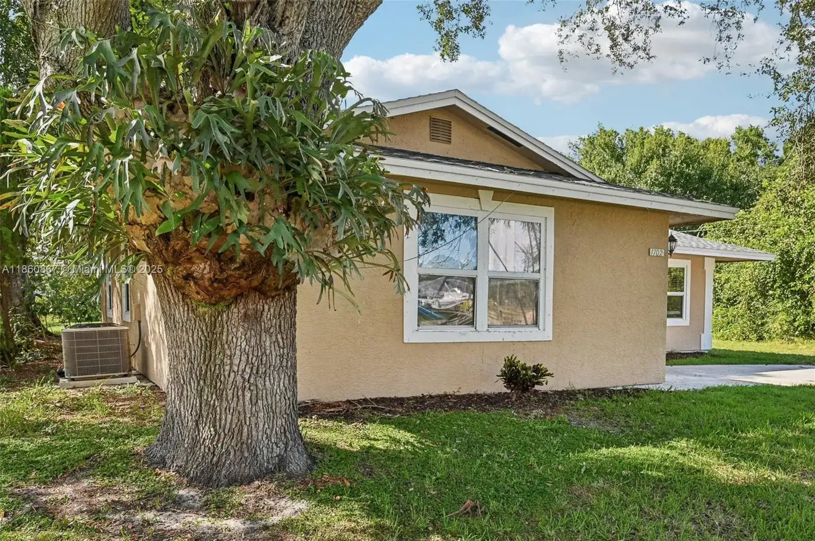 1702 SW Boeing St, Port St. Lucie FL 34953 photo 3
