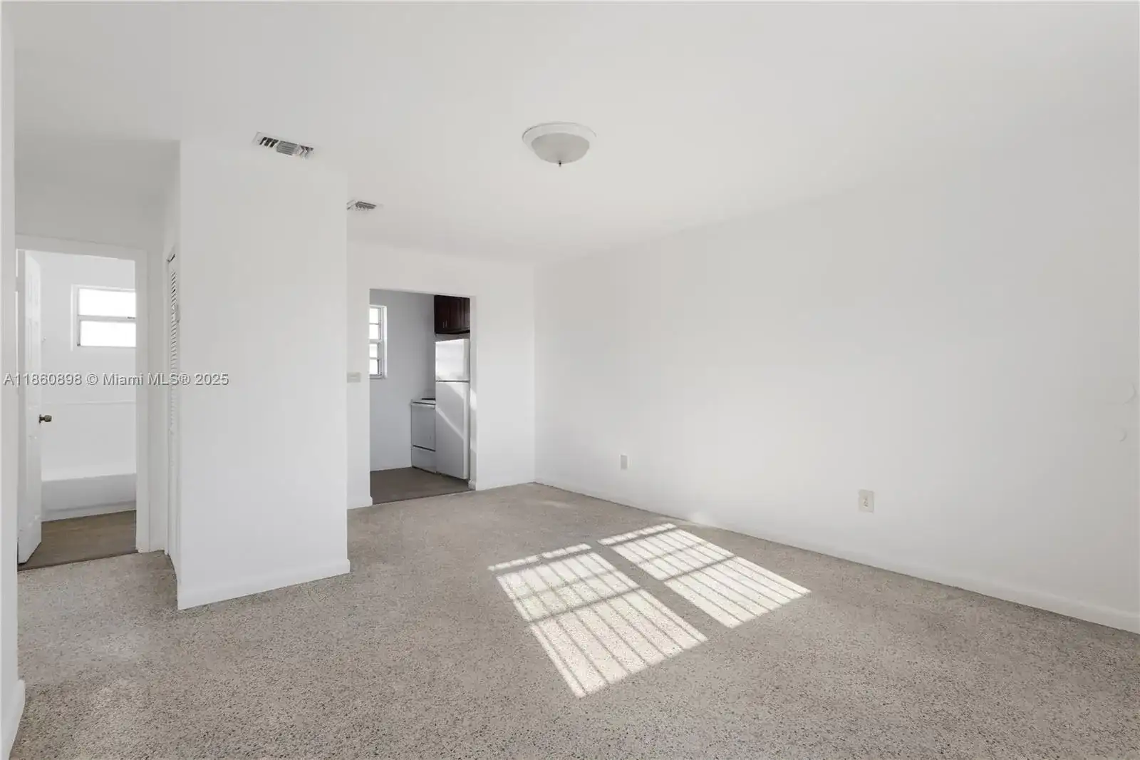 1251 NW 59th St # 3, Miami FL 33142 photo 2