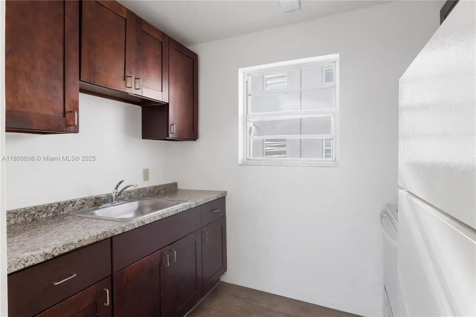 1251 NW 59th St # 3, Miami FL 33142 photo 5