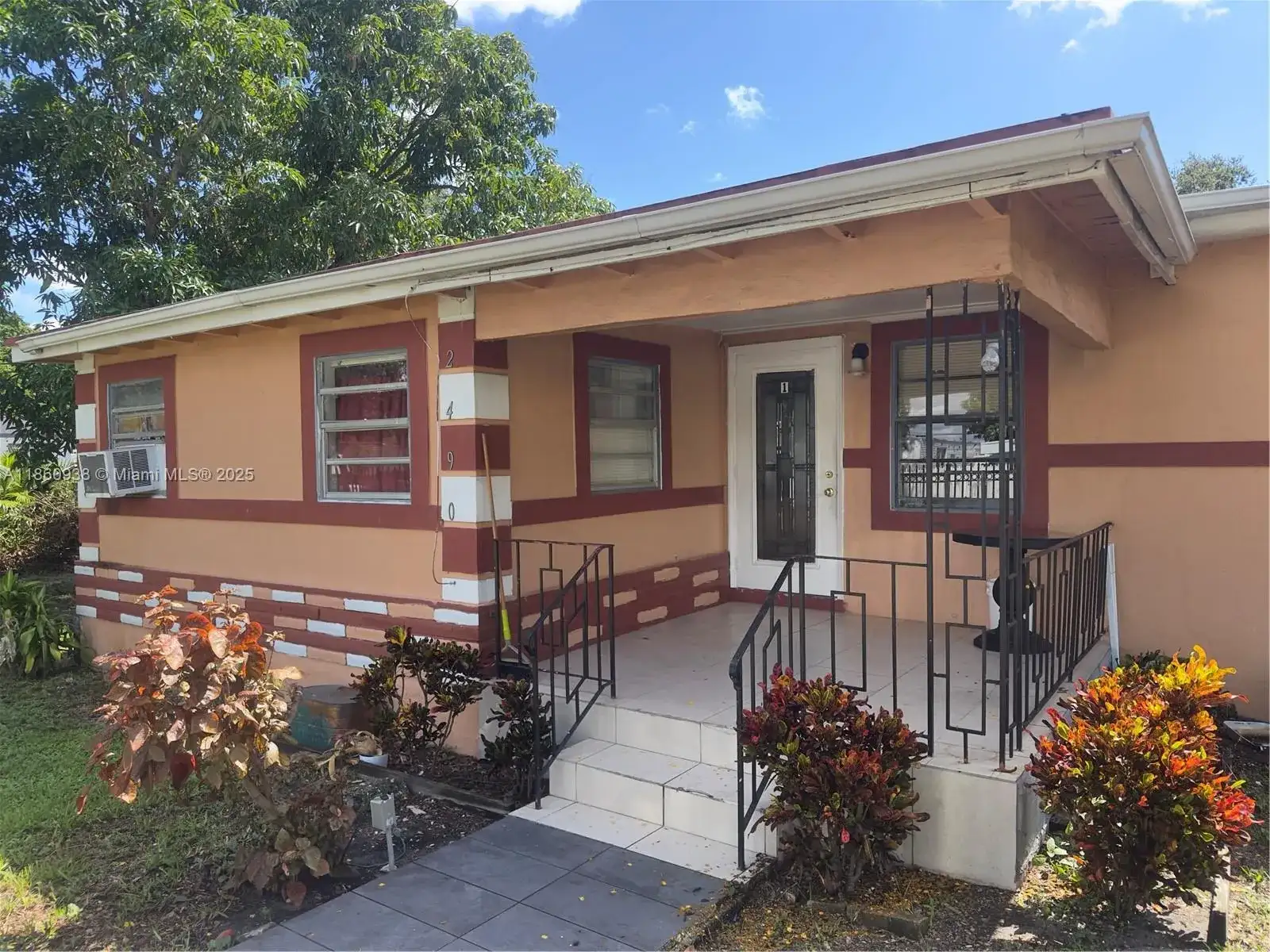 2490 NW 97th St # A, Miami FL 33147 photo 4
