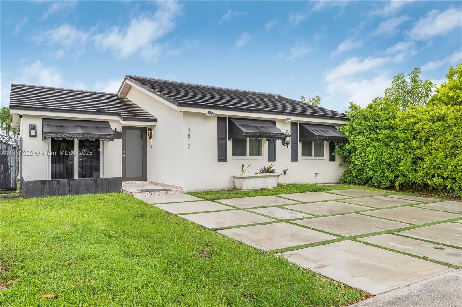 13817 SW 24th St # 13817, Miami FL 33175 photo 2