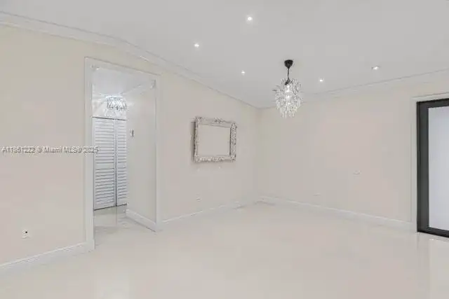 13817 SW 24th St # 13817, Miami FL 33175 photo 5