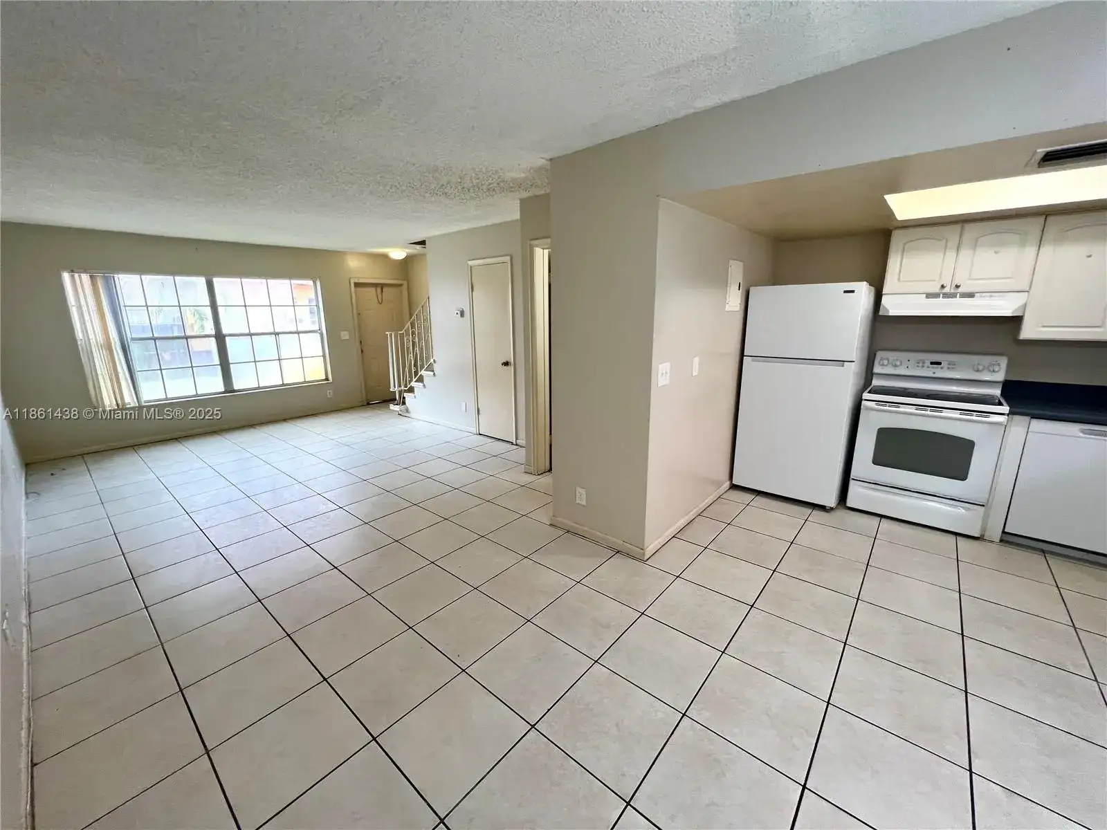 2562 NW 52nd Ave # B18, Lauderhill FL 33313 photo 5