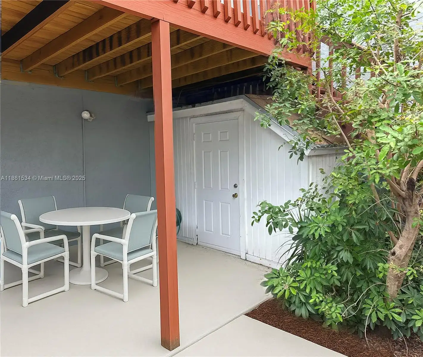 22 Crossings Cir, Boynton Beach FL 33435 photo 4