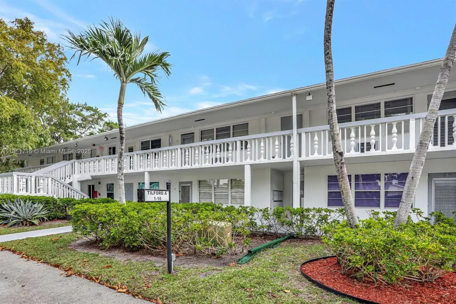 3 Tilford A # 3, Deerfield Beach FL 33442 photo 2