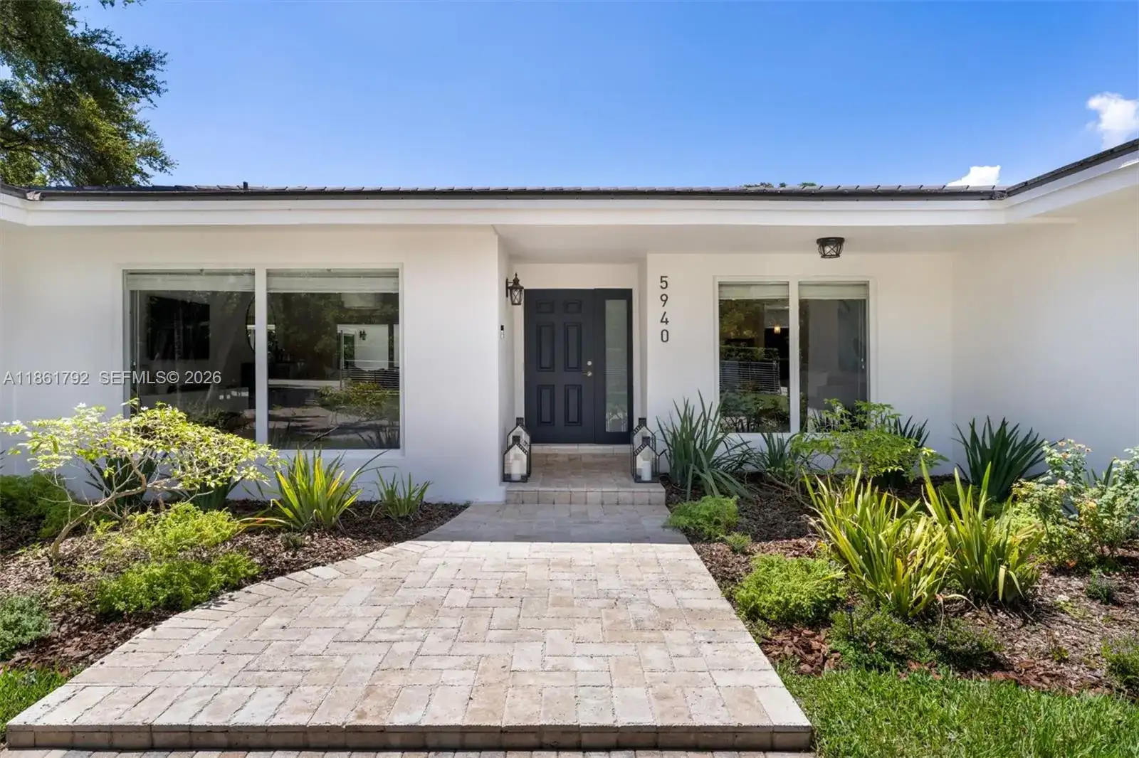 5940 SW 120th St, Pinecrest FL 33156 photo 2