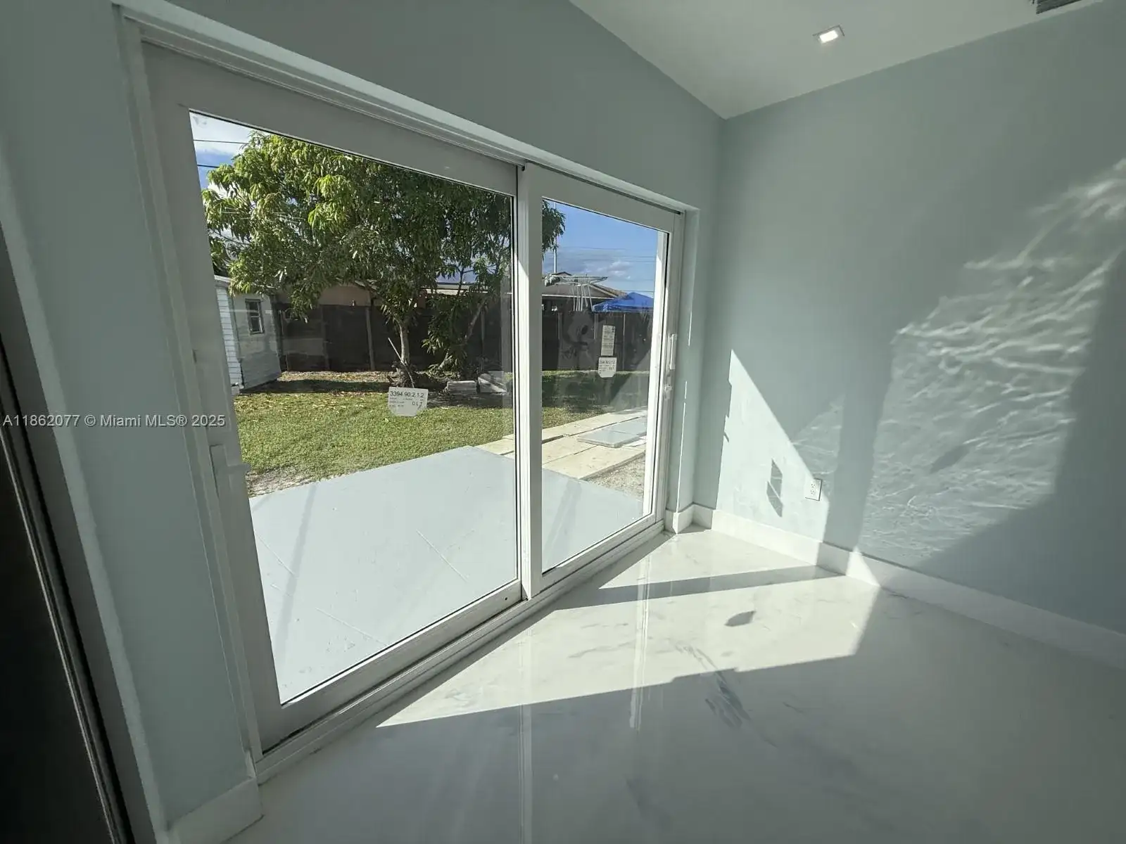 11805 SW 185th St, Miami FL 33177 photo 2