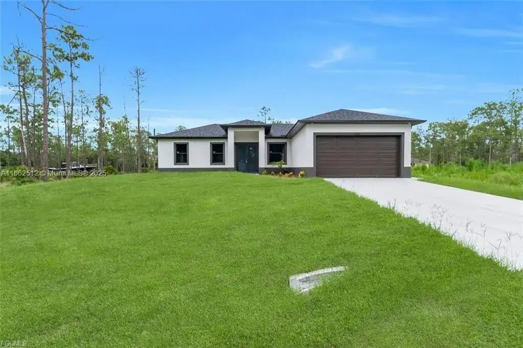 1316 Broadway Ave, Lehigh Acres FL 33972 photo 2