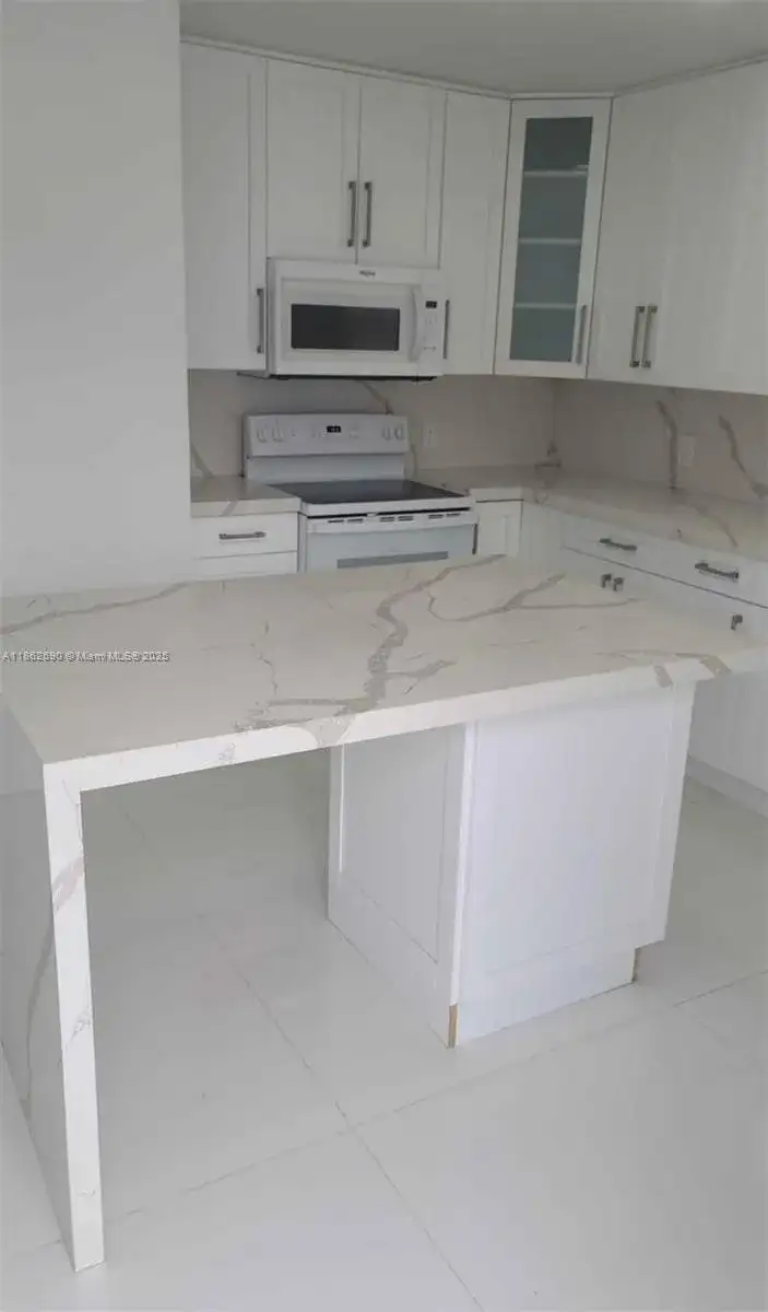 18490 SW 295th Ter, Homestead FL 33030 photo 3