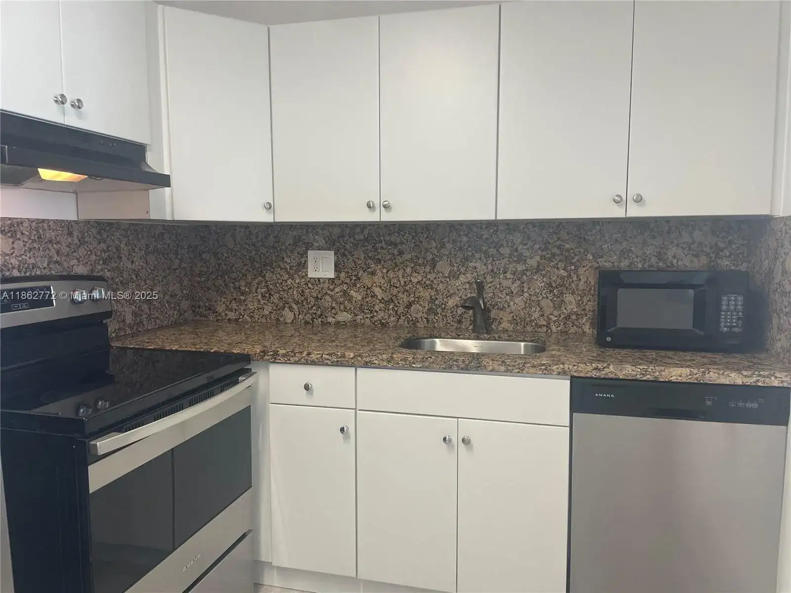 1465 NE 123rd St # 814, North Miami FL 33161 photo 3