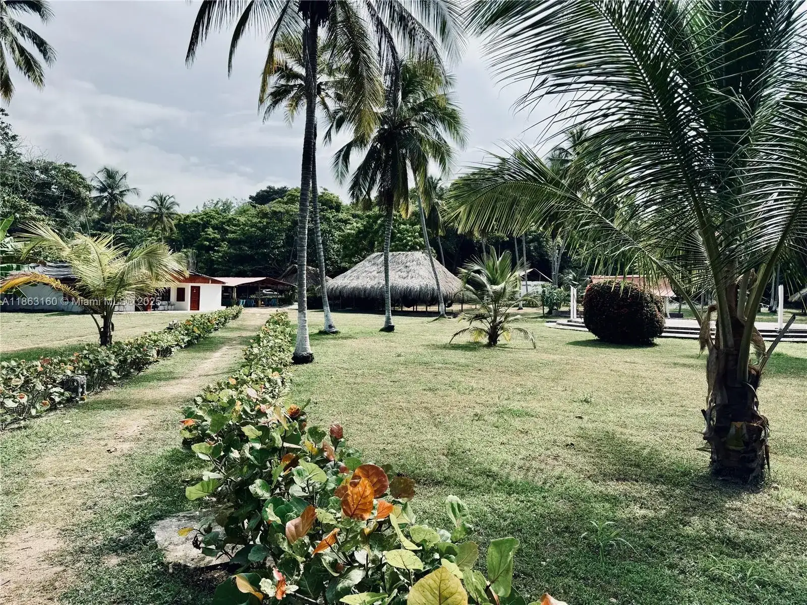 Casa De Campo Castillete, FL photo 2