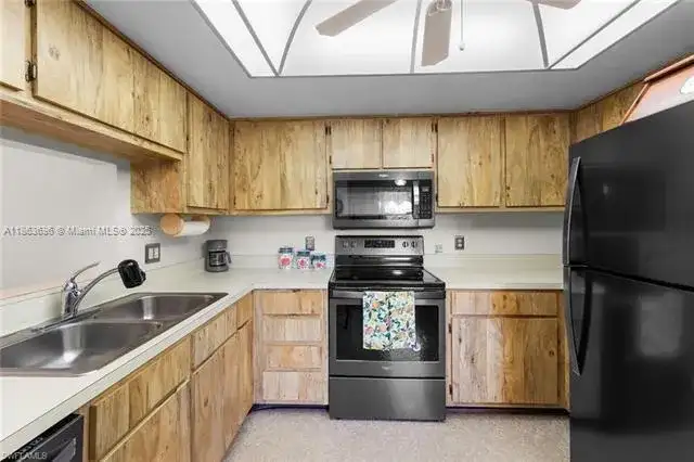6146 Whiskey Creek # 718, Fort Myers FL 33919 photo 4