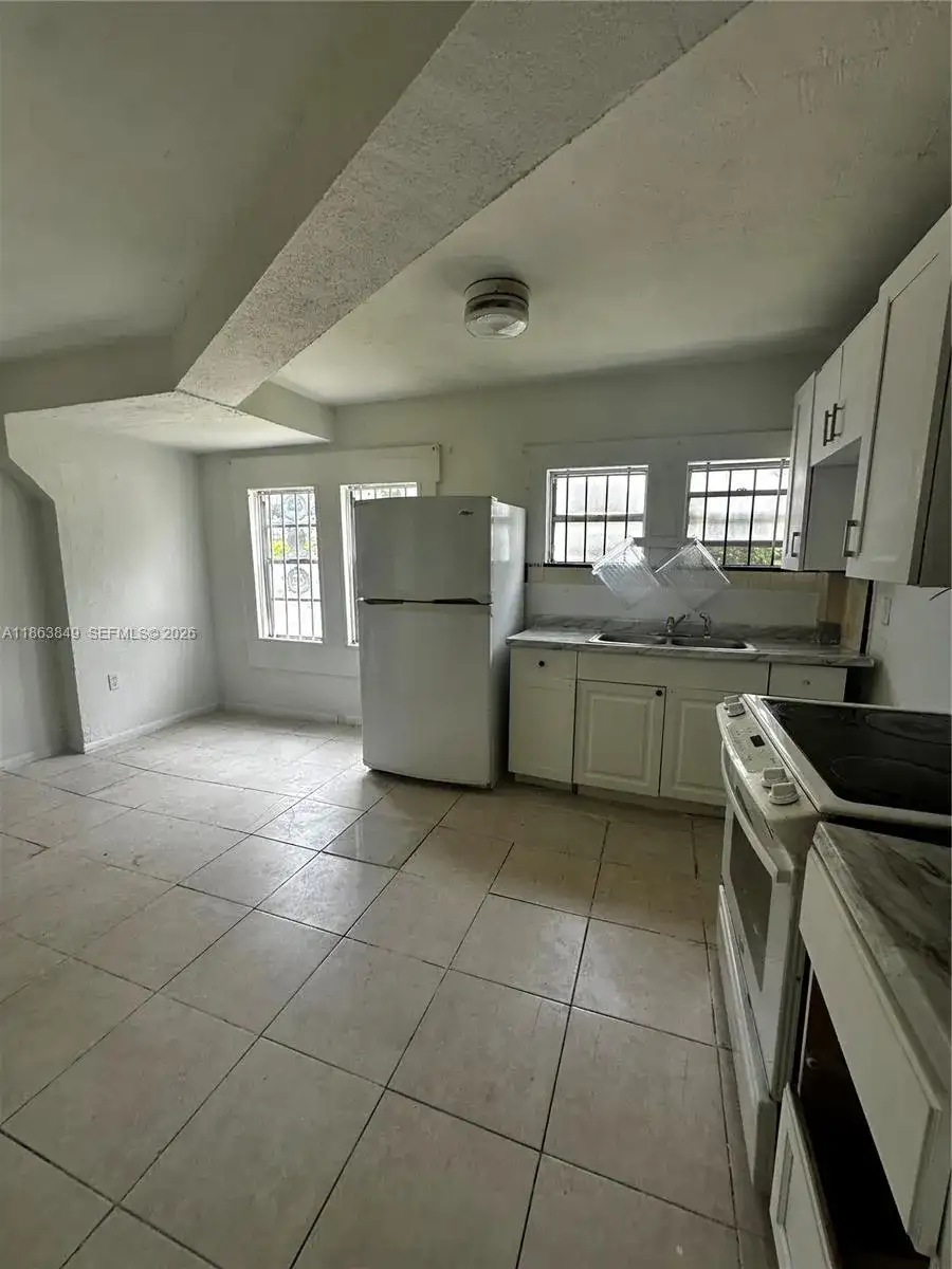 1925 NW 56th St, Miami FL 33142 photo 5