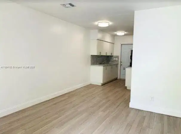 738 NE 86th St # 5, Miami FL 33138 photo 4