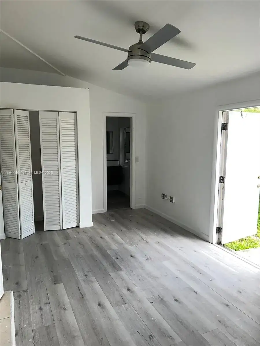 802 S 24th Ave, Hollywood FL 33020 photo 5