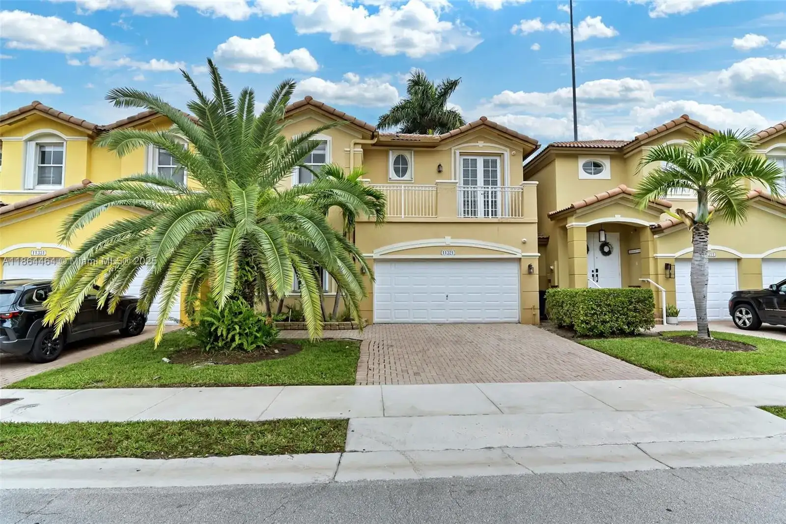11321 NW 84th St, Doral FL 33178 photo 2