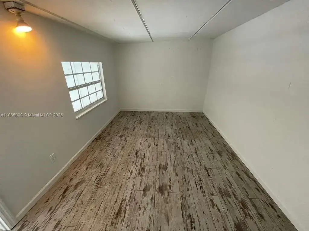 1771 Blount Rd # 204, Pompano Beach FL 33069 photo 3