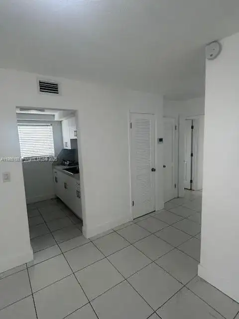 7370 SW 82nd St # E120, Miami FL 33143 photo 3