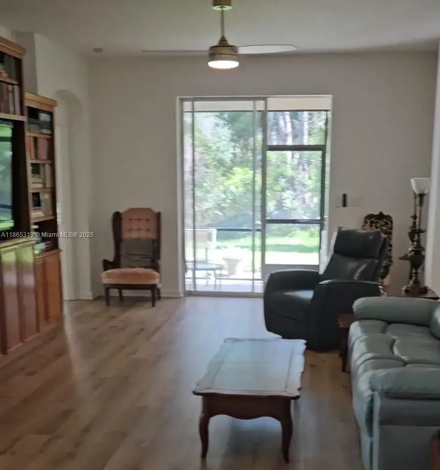 115 Heron Point Way, Deland FL 32724 photo 5