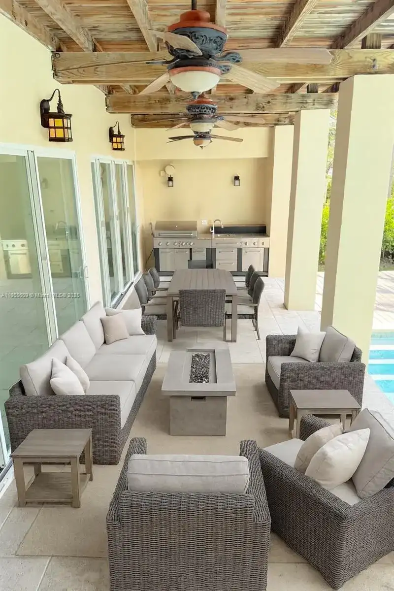 1420 W 21st St, Miami Beach FL 33140 photo 5