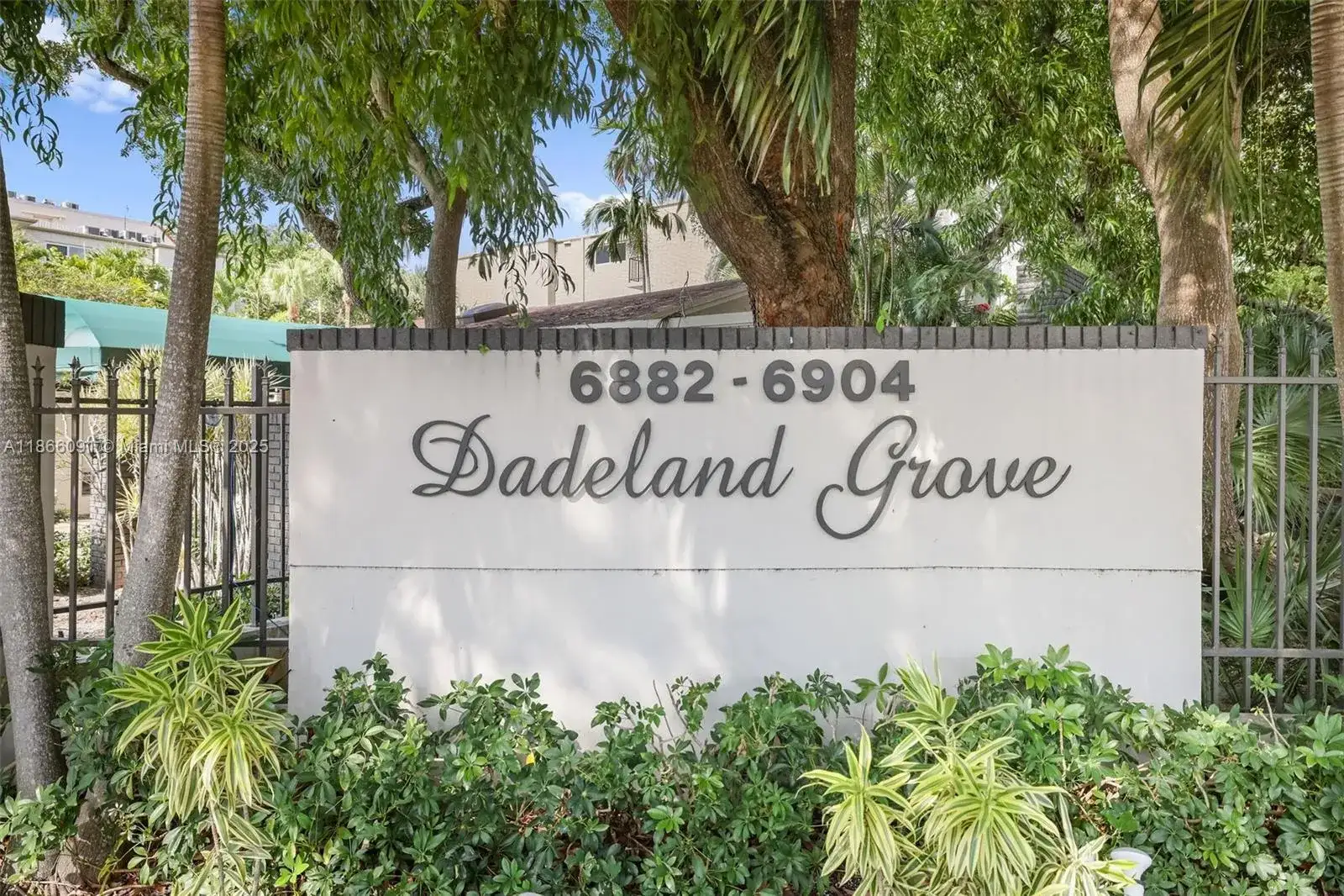 6900 N Kendall Dr # A405, Pinecrest FL 33156 photo 2