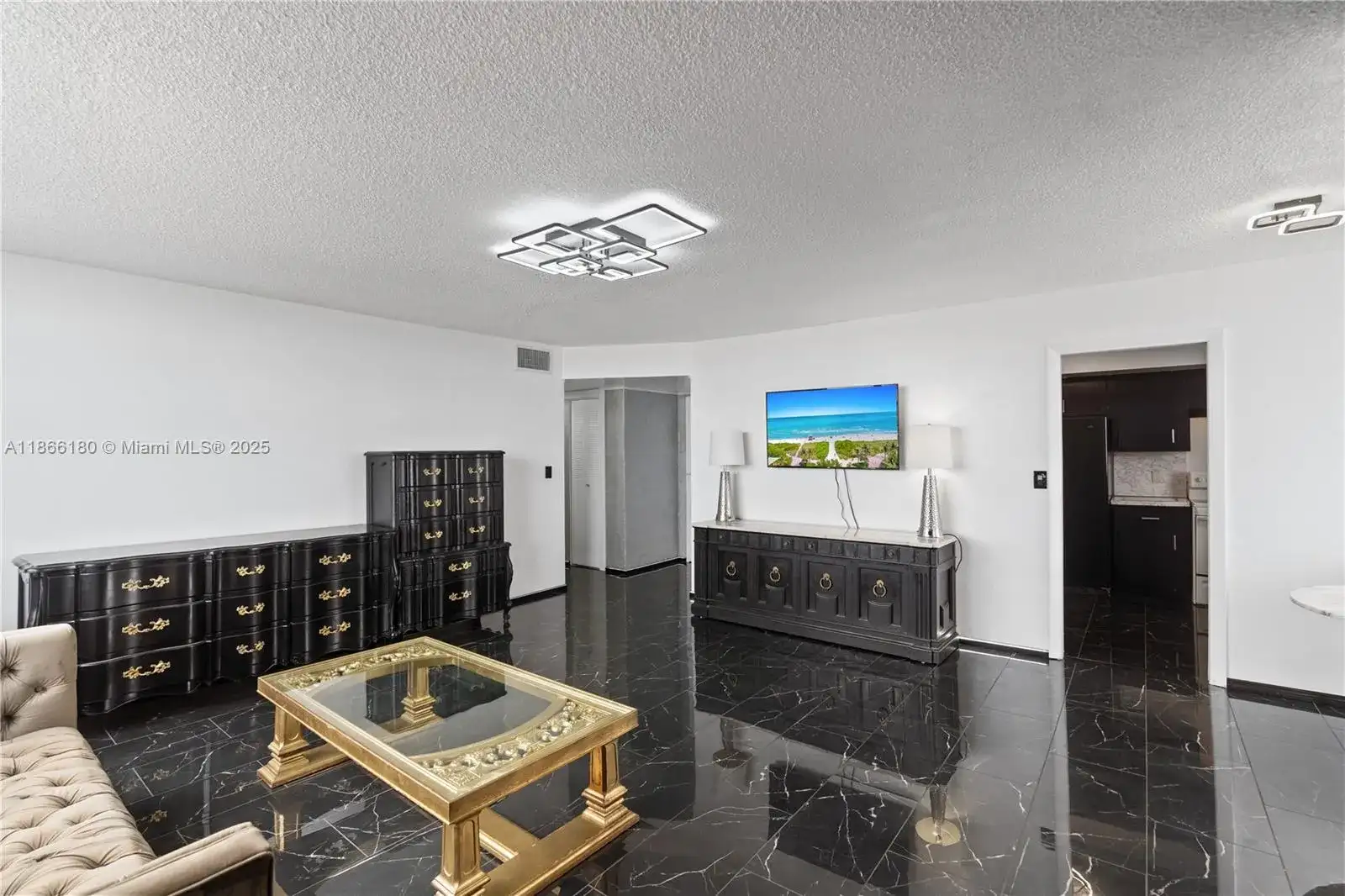 1351 NE Miami Gardens Dr # 1506E, Miami FL 33179 photo 3