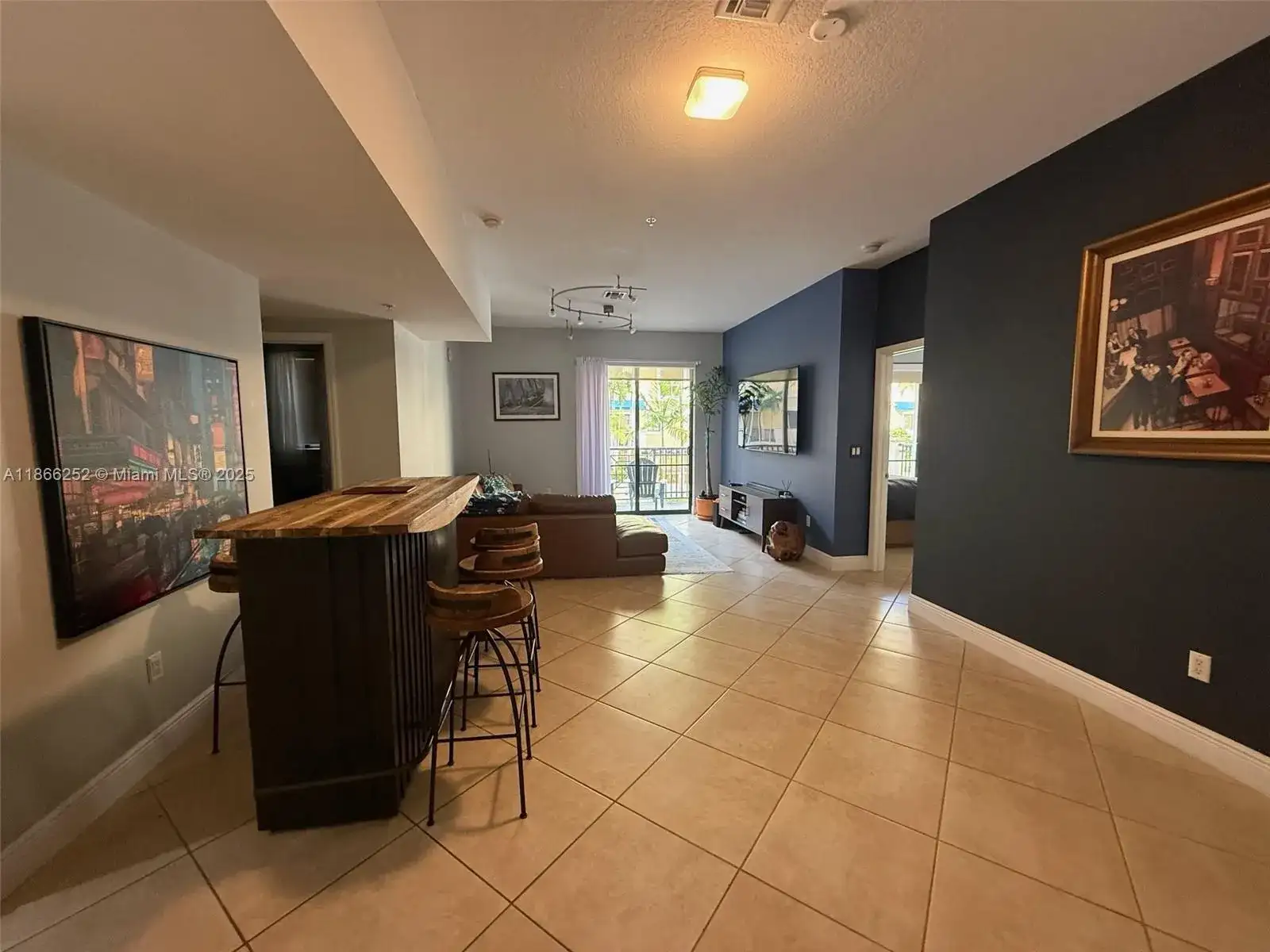 8395 SW 73rd Ave # 509, Miami FL 33143 photo 3