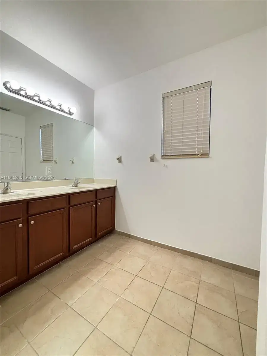 17443 SW 153rd Path # 17443, Miami FL 33187 photo 5