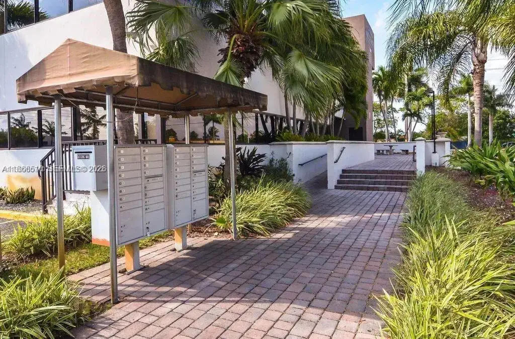 5600 SW 135th Ave, Miami FL 33183 photo 5