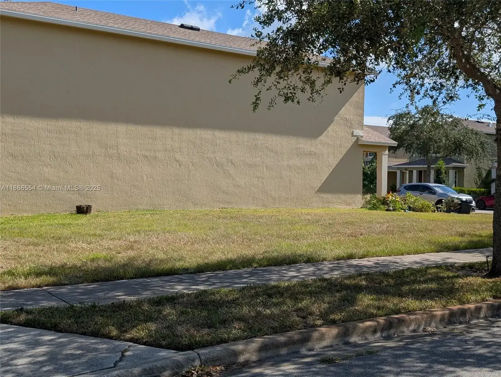 2301 SE Tavares Dr, Port St. Lucie FL 34952 photo 5