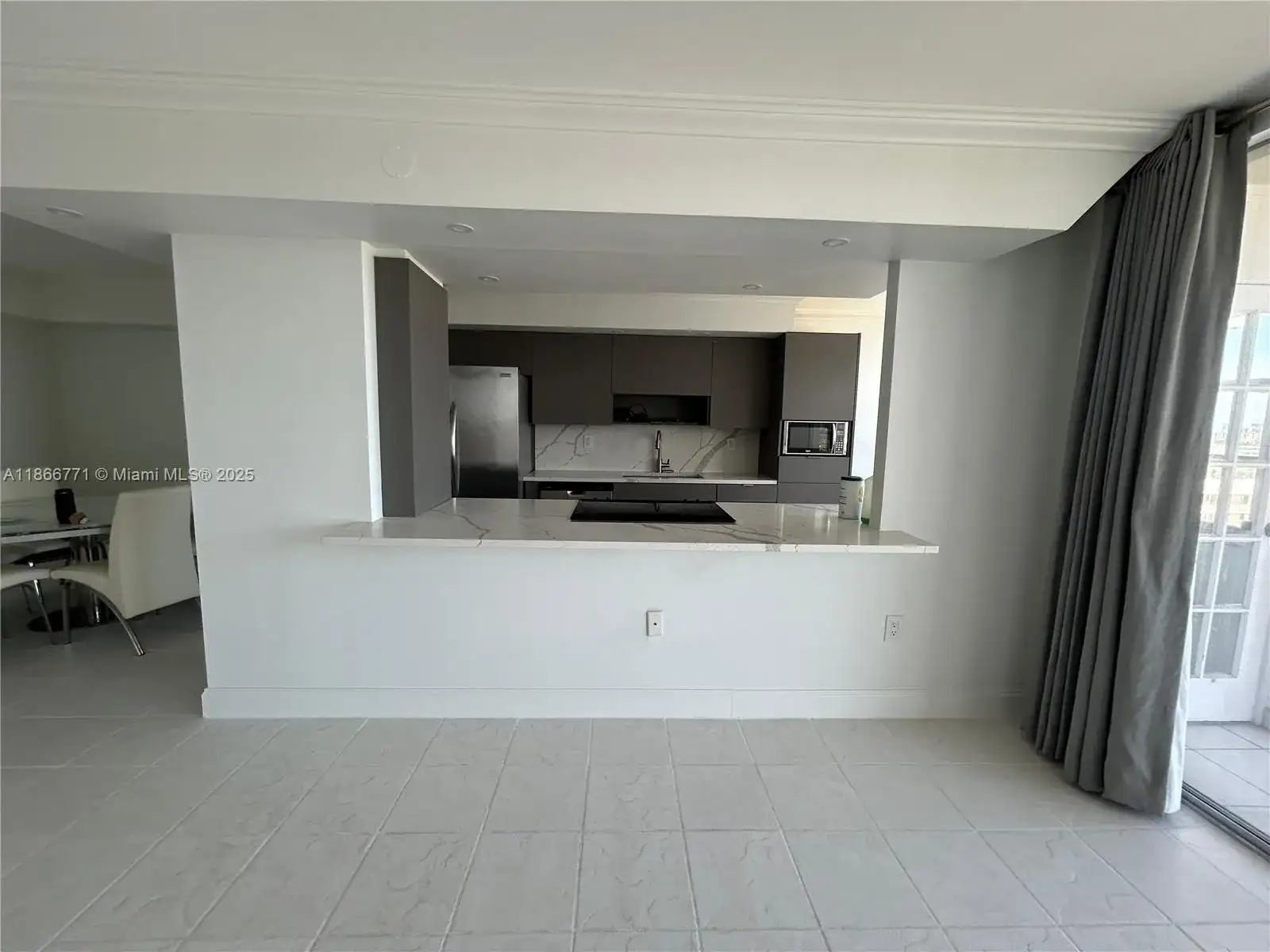 18021 Biscayne Blvd # 901, Aventura FL 33160 photo 5