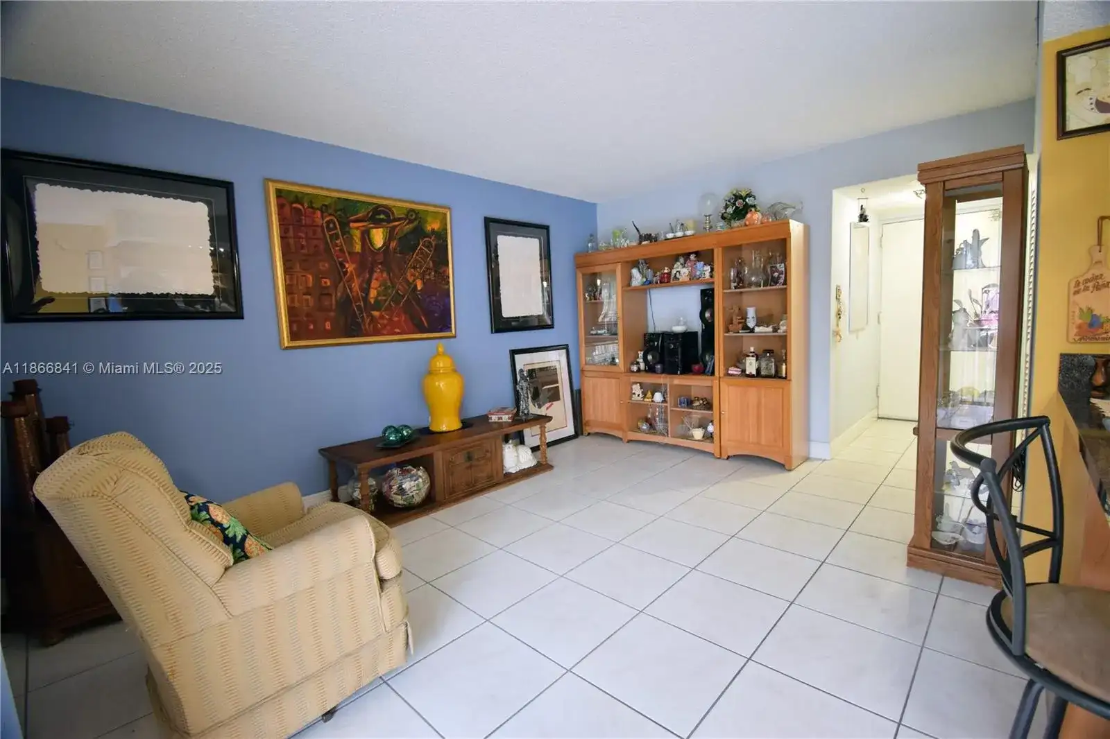 9301 SW 4th St # 114E, Miami FL 33174 photo 2