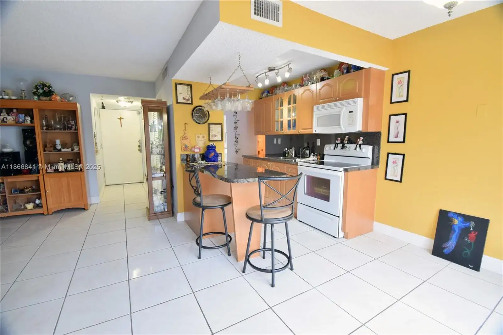 9301 SW 4th St # 114E, Miami FL 33174 photo 5